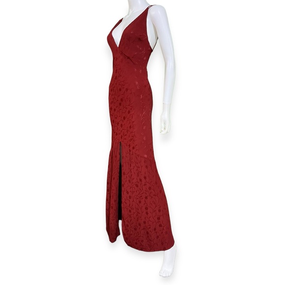 Tru Blu V-Neck Burgundy Maxi Dress, Small - Picture 6 of 9